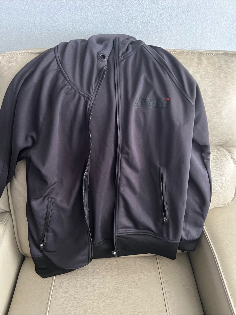 Tatami Black Track Jacket Slim Fit Bjj Nogi Jiu Jitsu Culture View 3